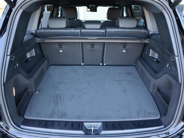Mercedes-Benz EQB 250+ Essential Line 71 kWh l Trekhaak l Stoelverwarming l Achteruitrij camera