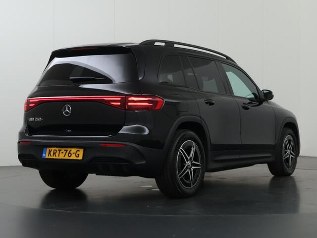 Mercedes-Benz EQB 250+ AMG Line 71 kWh | Apple carplay | Night pakket | Stoelverwarming |