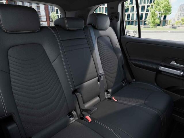 Mercedes-Benz EQB 250+ Business Solution 71 kWh Voorraadactie Voordeel ¤ 6.000,- !!