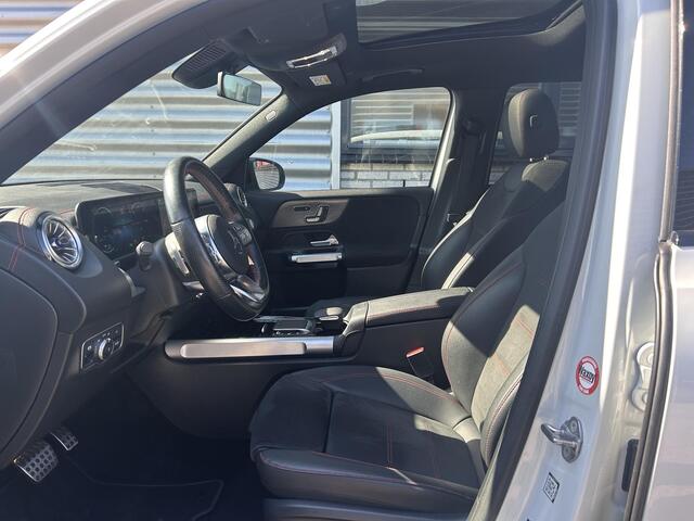 Mercedes-Benz EQB 300 4MATIC AMG Line 7p. 67 kWh | Panoramadak | Apple Carplay & Android Auto | Cruise Control