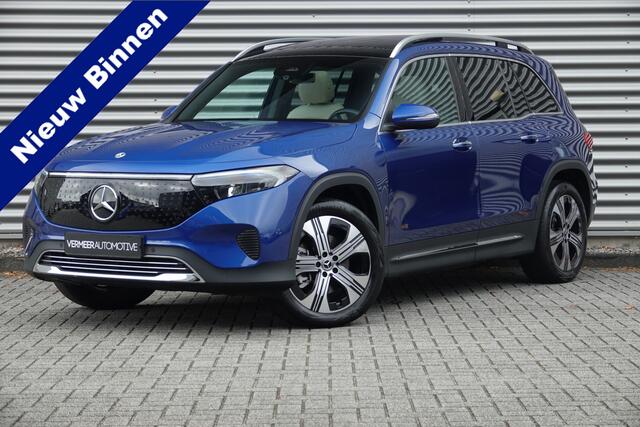 Mercedes-Benz EQB 250+ Luxury Line 71 kWh | Panoramadak | Distronic | Camera | Sfeer |