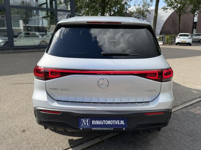 Mercedes-Benz EQB 300 4MATIC AMG Line 7p. 67 kWh | SOH 98% | NIGHT PAKKET | 360 CAMERA| 7 PERSOONS | RIJKLAAR + 12 MND BOVAG GARANTIE | STOEL VERWARMING | DODE HOEK |