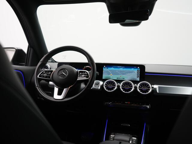 Mercedes-Benz EQB 250+ Luxury Line 74 kWh 191pk Dealer O.H | Adaptive Cruise | 360 Camera | Lederen Sportstoelen Verwarmd | Apple Carplay | Keyless | BLIS | Navigatie | Virtual | DAB | 18"L.M |