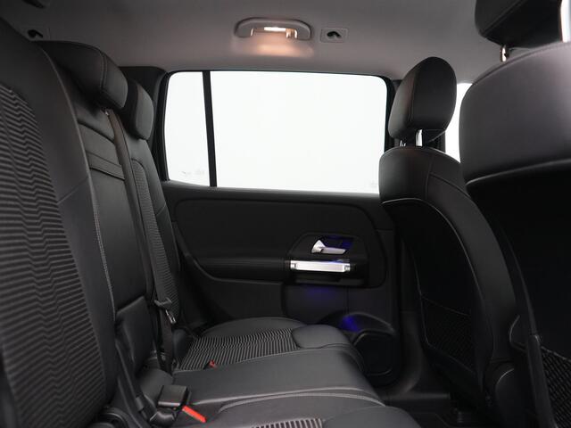Mercedes-Benz EQB 300 4MATIC Luxury Line 7p. 67 kWh 228pk Dealer O.H | SOH 96.1% | Cruise Control | MBUX Widescreen Navi | Camera | Sfeerverlichting | Virtual | DAB | 19"L.M |