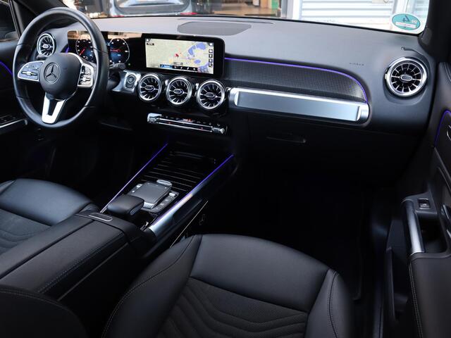 Mercedes-Benz EQB 250 Business Line 67 kWh l Panoramadak l Stoelverwarming l Achteruitrij camera