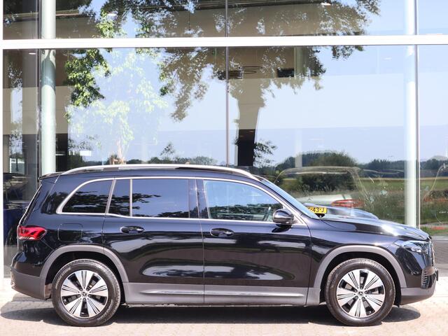 Mercedes-Benz EQB 250 Business Line 67 kWh l Panoramadak l Stoelverwarming l Achteruitrij camera