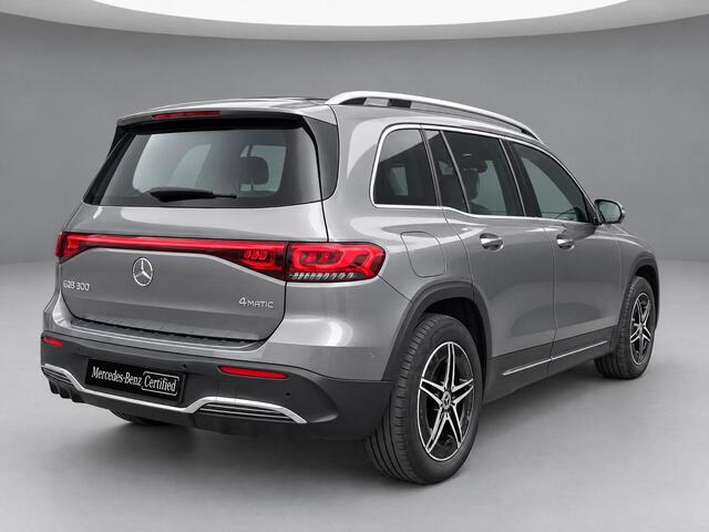 Mercedes-Benz EQB 300 4MATIC AMG Line 67 kWh