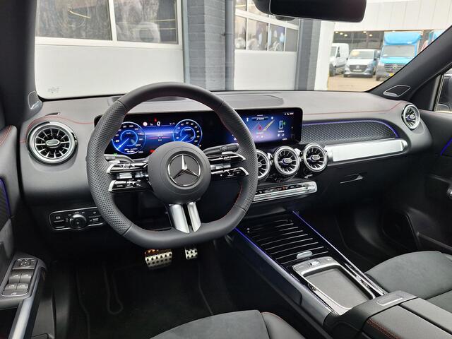 Mercedes-Benz EQB 250+ Business Solution AMG 71 kWh | Panoramadak | Night Pakket | Burmester Surround | 360° Camera | Head-up Display | Elektrisch Verstelbare Stoelen + Memory | Apple CarPlay | Android Auto