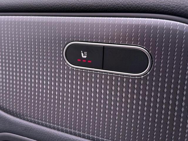 Mercedes-Benz EQB 250+ Business Line 7p. 71 kWh 7 Persoons | Ledkoplampen | Sfeerverlichting | Stoelverwarming | Apple CarPlay. Inclusief 24 maanden Mercedes-Benz Certified garantie voor Europa.
