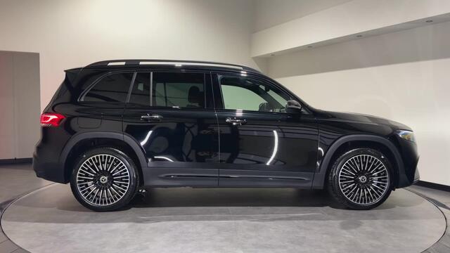 Mercedes-Benz EQB 250+ Sport Edition 71 kWh | AMG-styling | Keyless | Panoramadak | Stoelen verwarmd