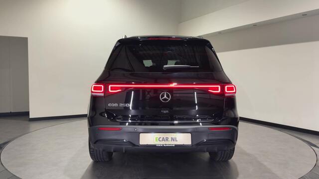 Mercedes-Benz EQB 250+ Sport Edition 71 kWh | AMG-styling | Keyless | Panoramadak | Stoelen verwarmd