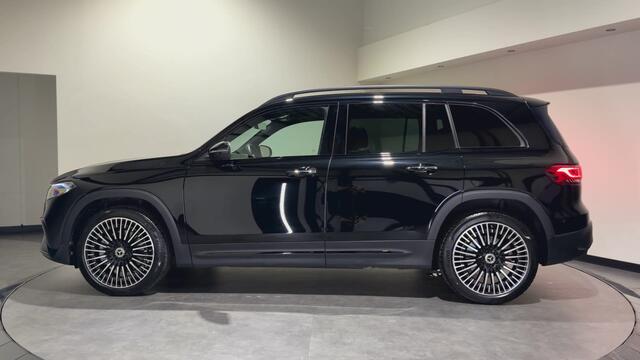 Mercedes-Benz EQB 250+ Sport Edition 71 kWh | AMG-styling | Keyless | Panoramadak | Stoelen verwarmd