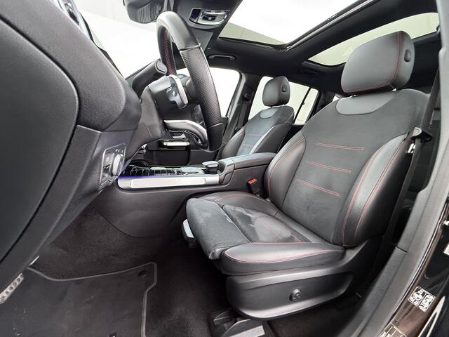 Mercedes-Benz EQB 250 AMG Night Line 7-Persoons Premium plus SOH 95% Panoramadak Adap.Cruise Head-Up Display Lmv 20" Elek.Stoelen+Memory+Verwarmd Camera Elek.Achterklep Actieve park-assist Licht en zichtpakket Led Privacy Glas DAB 1e Eigenaar Dealeronderhouden Origineel Nederlandse Auto