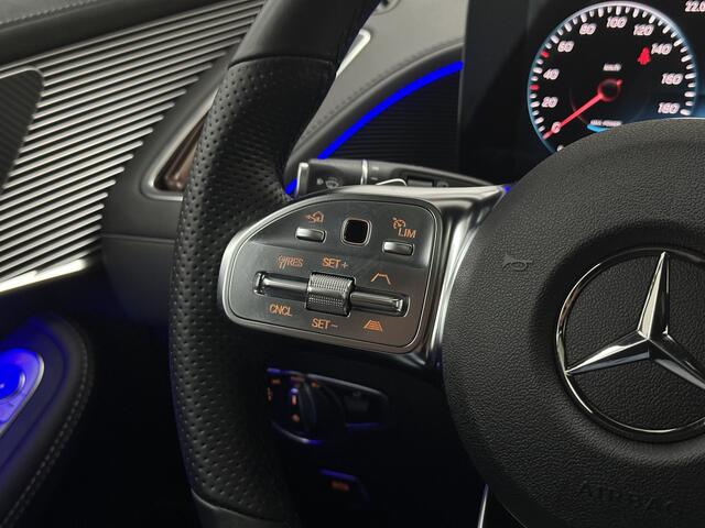 Mercedes-Benz EQC 400 4MATIC AMG-Line 80 kWh | 360 Camera | Distronic + | Schuifdak | Burmester | Keyless-Go | Trekhaak | Memory | Carbon | Zwarte Sierlijsten | Sfeerverlichting | Carplay | Getint Glas | Widescreen | LED | 19'' |