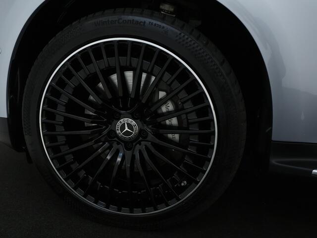Mercedes-Benz EQC 400 4MATIC AMG Line 80 kWh | Schuifdak | Trekhaak | Stoelkoeling | Treeplanken | Inclusief 24 maanden Mercedes-Benz Certified garantie voor Europa.