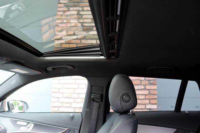Mercedes-Benz EQC 400 4MATIC AMG Line Premium+ 80 kWh | Schuifdak | Distronic+ | Burmester | Memory | HUD | Keyless Go | Surround Camera | Parfumering |