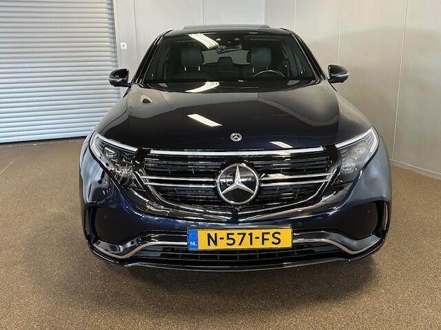Mercedes-Benz EQC 400 4 Matic 80 kWh AMG STYLING-SCHUIFDAK-TREKHAAK-HEAD UP-MEMORY-SOUND-COMPLEET