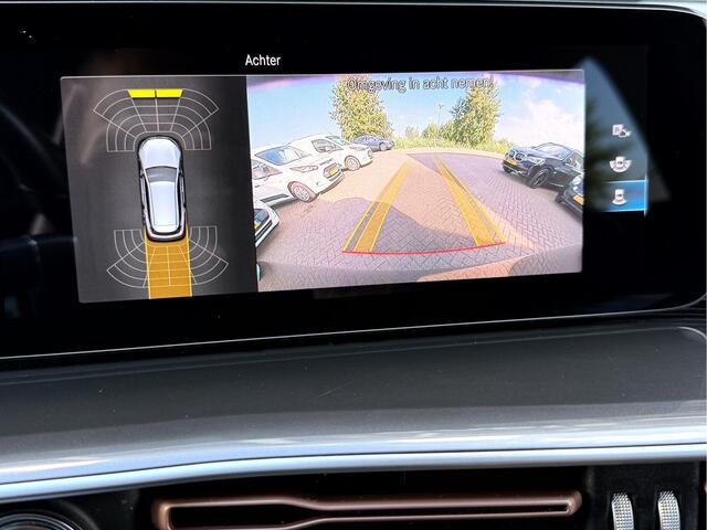 Mercedes-Benz EQC 400 4MATIC BSolution AMG Schuif-/kanteldak, 20''Lmv, Camera