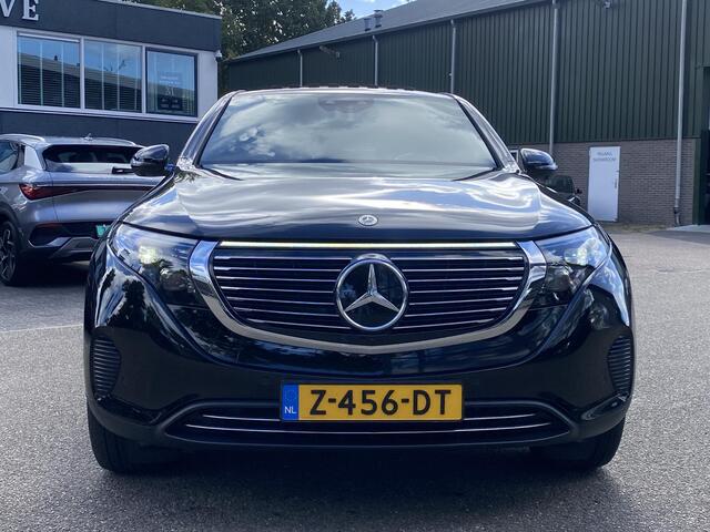 Mercedes-Benz EQC 400 4MATIC Business Solution AMG 80 kWh Adaptieve Cruise Control | 360 Camera | Stoelverkoeling + Verwarming | Trekhaak | Elektrische Stoelen met Geheugen | Unieke Km-stand | Schuifdak | Rijklaar Geleverd met 12 Maanden BOVAG Garantie!
