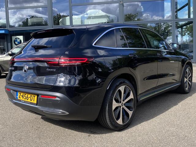 Mercedes-Benz EQC 400 4MATIC Business Solution AMG 80 kWh Adaptieve Cruise Control | 360 Camera | Stoelverkoeling + Verwarming | Trekhaak | Elektrische Stoelen met Geheugen | Unieke Km-stand | Schuifdak | Rijklaar Geleverd met 12 Maanden BOVAG Garantie!