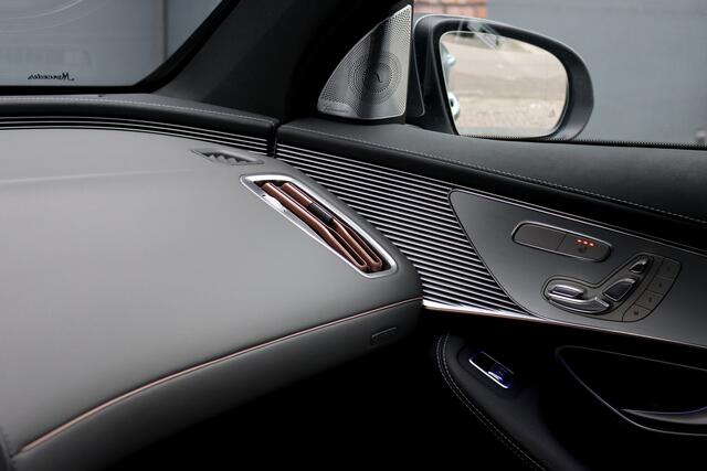 Mercedes-Benz EQC 400 4MATIC AMG Line Premium+ 80 kWh | Distronic+ | Schuifdak | Memory | Burmester | Trekhaak | Multibeam LED | Leder | Surround Camera | Keyless Go |