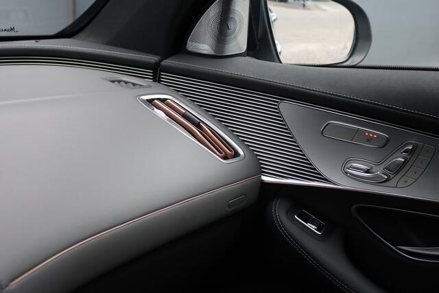 Mercedes-Benz EQC 400 4MATIC Premium+ AMG Line 80 kWh | Schuifdak | Distronic+ | Burmester | Memory | Parfumering | Keyless Go | Surround Camera | HUD | Multibeam LED |