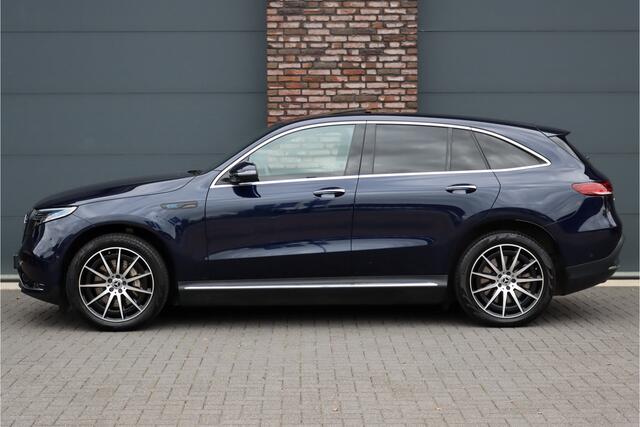 Mercedes-Benz EQC 400 4MATIC AMG Line 80 kWh | ex BTW ¤ 36.500,- | Schuifdak | Distronic+ | Memory | Verwarmd Stuurwiel | Surround Camera | Leder | Keyless Go | Augmented Reality | Voorklimatisering |