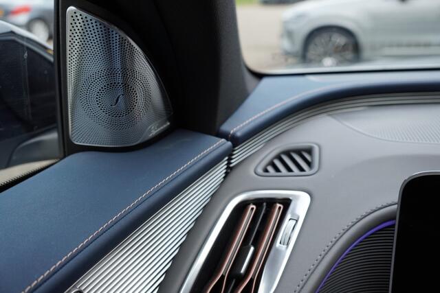 Mercedes-Benz EQC 400 4MATIC Premium Plus 80 kWh / Panoramadak / Burmeister / Memory / Camera / ACC / Head up /