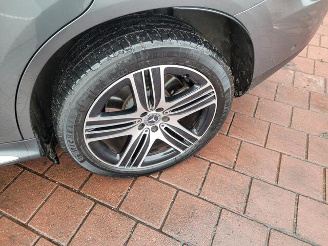 Mercedes-Benz EQC 400 4MATIC Business Solution Luxury 80 kWh Leer, Cruise adapt