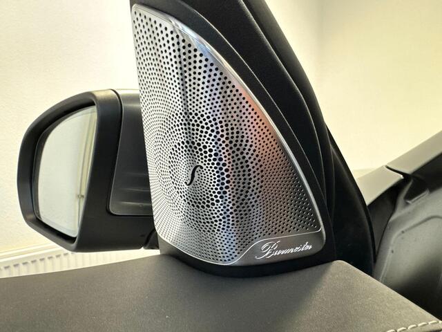 Mercedes-Benz EQC 400 4MATIC AMG Line 80 kWh | 96% SOH | MAT-GRIJS | PANO | TREKHAAK | BURMESTER | ACC |