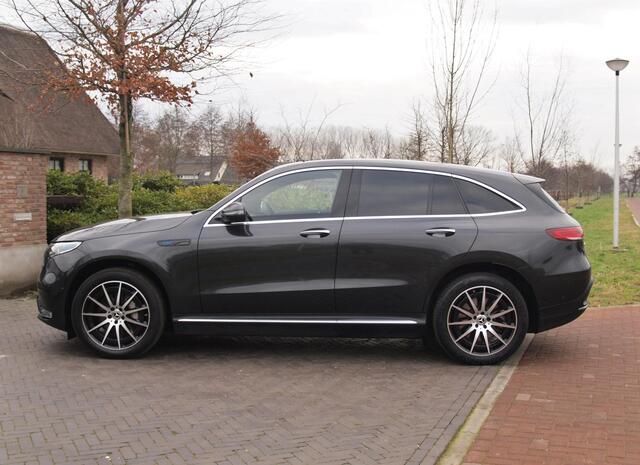 Mercedes-Benz EQC 400 4MATIC Business Solution AMG 80 kWh | Panoramadak | Trekhaak | Sfeerverlichting | Camera |