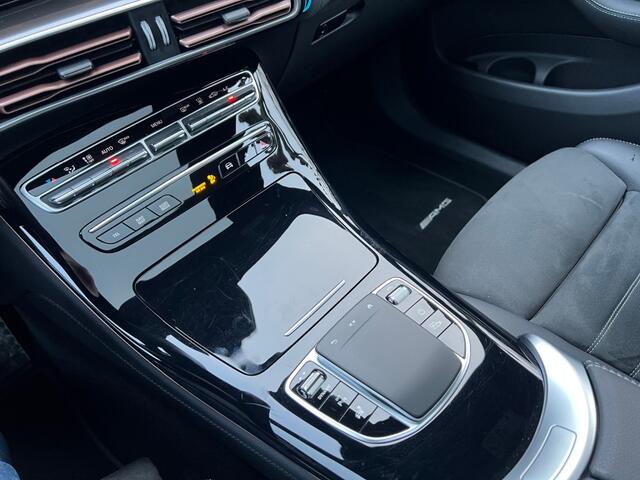 Mercedes-Benz EQC EQC 400 4-Matic AMG int + ext, Dak, Distronic