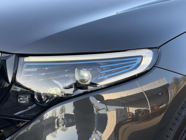 Mercedes-Benz EQC 400 4MATIC 80 kWh AMG premium plus Schuifdak | Trekhaak | Memory | HUD | Keyless