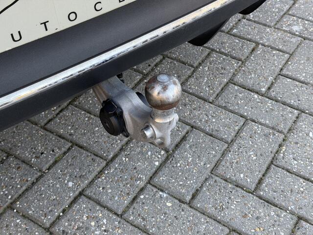 Mercedes-Benz EQC 400 4MATIC 80 kWh AMG premium plus Schuifdak | Trekhaak | Memory | HUD | Keyless