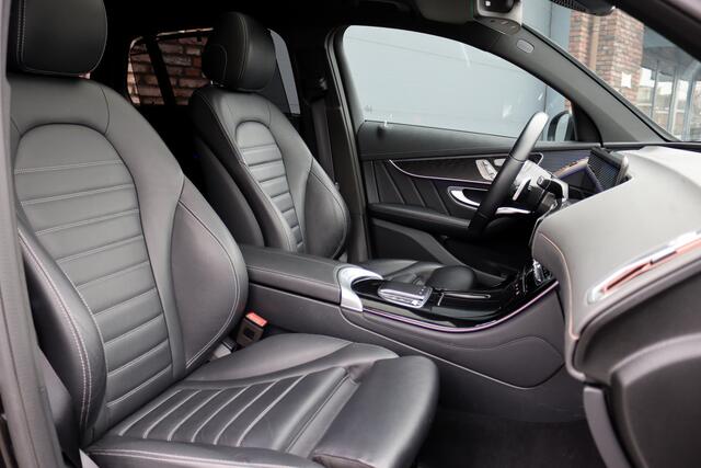 Mercedes-Benz EQC 400 4MATIC AMG Line Premium+ 80 kWh | 35.000,- ex | Distronic+ | Schuifdak | Memory | Advanced Sound System | Surround Camera | HUD | Trekhaak |