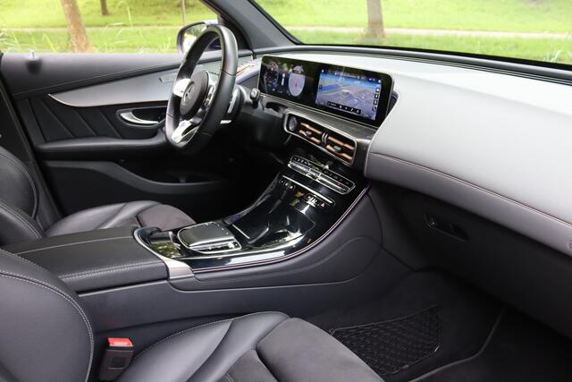 Mercedes-Benz EQC 400 4MATIC AMG Business Solution 80 kWh LED/MBUX/Leder/Keyless/Camera/AR/20"