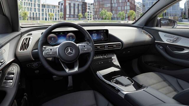 Mercedes-Benz EQC 400 4MATIC AMG Line 80 kWh | Schuifdak | Memory | Head up display | Trekhaak |
