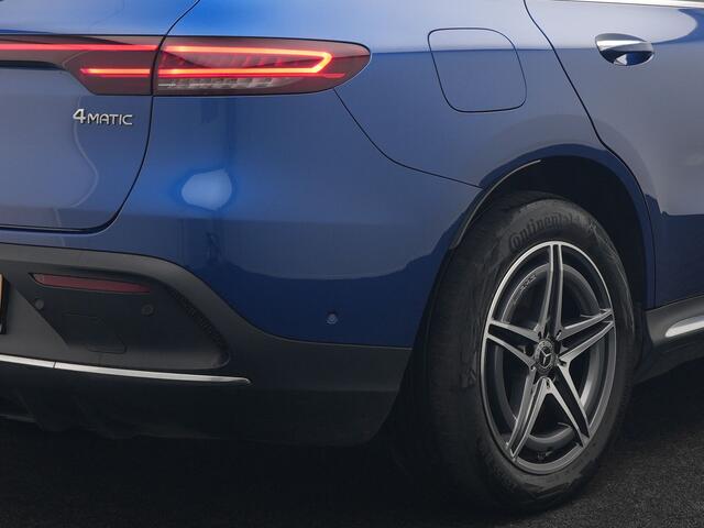 Mercedes-Benz EQC 400 4MATIC AMG Line 408pk INCL BTW | Trekhaak af Fabriek | Adaptive Cruise | 360 Camera | Multibeam LED | Standkachel | Sfeerverlichting | 19"L.M | Widescreen | Keyless | BLIS |