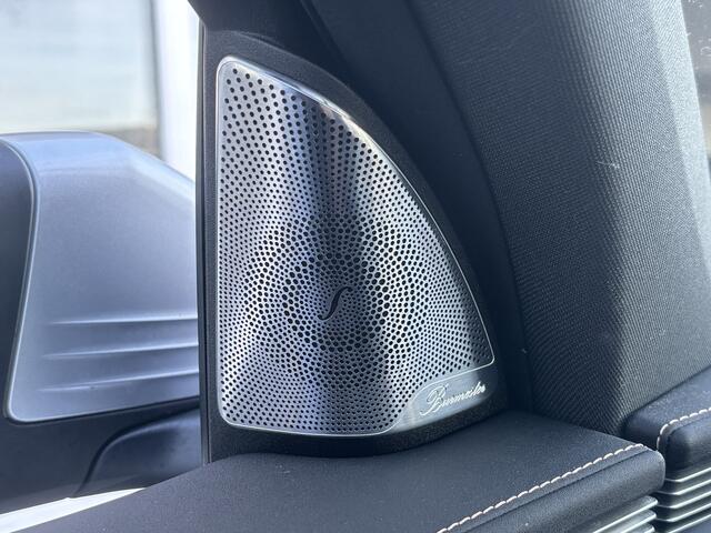 Mercedes-Benz EQC 400 4MATIC Premium 80 kWh | Schuifdak | Burmeister | Sfeerverlichting | AMG Styling