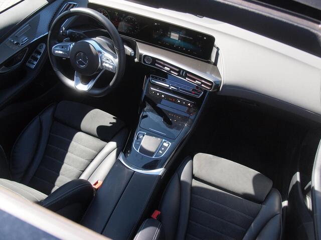 Mercedes-Benz EQC 400 4MATIC Business Solution AMG 80 kWh | Schuifdak | Trekhaak | Head-Up Display | Burmester | 360 Camera | NL-Auto |