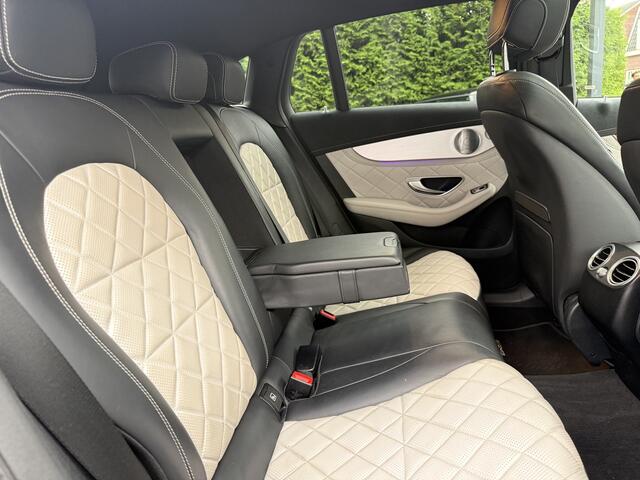 Mercedes-Benz EQC 400 4MATIC AMG Line Premium+, Burmeister | Schuifdak | Trekhaak | SOH 95%