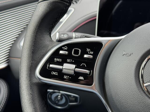 Mercedes-Benz EQC 400 4MATIC Business Solution AMG 80 kWh * Camera * Schuifdak * Navi *