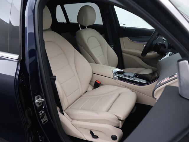 Mercedes-Benz EQC 400 4MATIC + BURMESTER | SCHUIFDAK | SFEERVERLICHTING | DISTRONIC | STANDKACHEL
