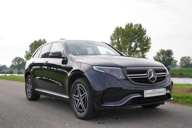Mercedes-Benz EQC 400 4MATIC AMG Premium 80 kWh / SOH 92,9 / BTW / Panoramadak / Camera / Elk Stoel /