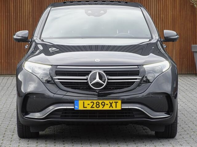 Mercedes-Benz EQC 400 4M 408PK AMG / Burmester / 360° / *NAP*