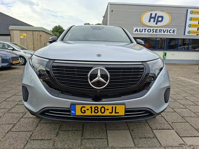 Mercedes-Benz EQC 400 4MATIC Premium Plus 80 kWh SOH 95,6% Autopilot/360-Camera/Trekhaak/Limited Ed-1886/Memory/ParkAssist/Dynamic-LED/Burmester-Audio/Elek.Achterklep/NAP