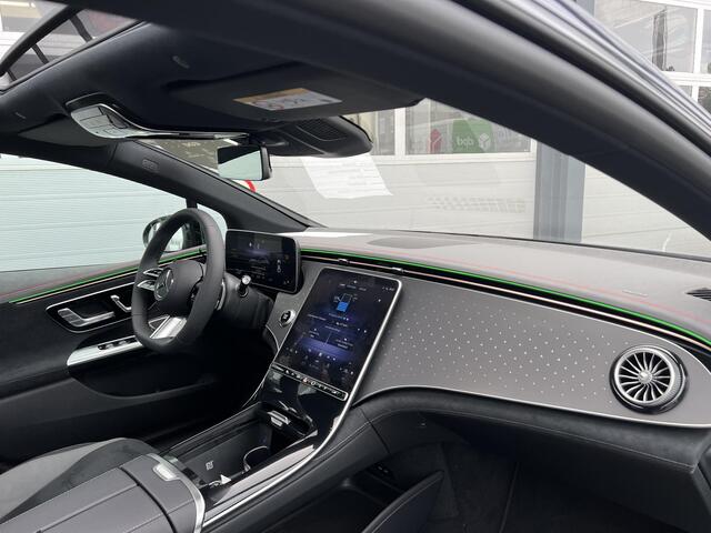 Mercedes-Benz EQE 350 AMG Line | Premium Pakket | Night Pakket | Rijassistentiepakket Plus | Panoramadak | AIRMATIC | DIGITAL LIGHT | Burmester® 3D Surround | 360° Camera | Apple CarPlay | Android Auto | Showmodel