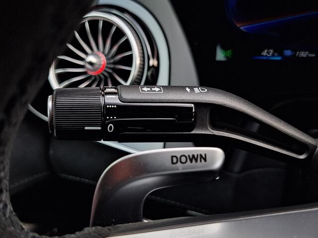 Mercedes-Benz EQE Mercedes-AMG 53 4MATIC+ | Premium Plus | 0% rente | AMG Night Pakket II | Rijassistentiepakket Plus | Panoramadak | HYPERSCREEN | AIRMATIC Luchtvering | Achterasbesturing | AMG Keramisch Remsysteem | Head-up Display | Burmester 3D Surround | Multicountour