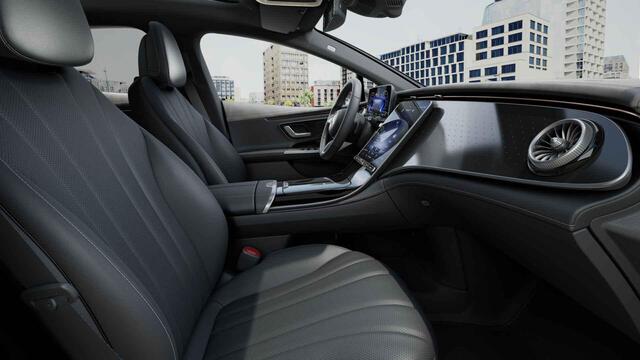 Mercedes-Benz EQE 300 Business Line 89 kWh | Panoramadak | Getint glas achter | Sfeerverlichting | Stoelverwarming | Parkeercamera |