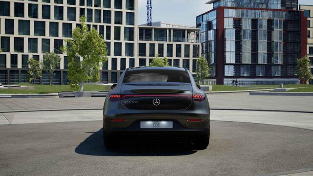 Mercedes-Benz EQE 300 Business Line 89 kWh | Panoramadak | Getint glas achter | Sfeerverlichting | Stoelverwarming | Parkeercamera |